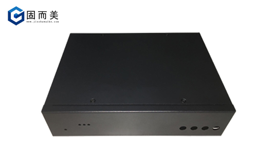 工業(yè)服務(wù)器機(jī)箱使用有哪些注意事項(xiàng)呢?